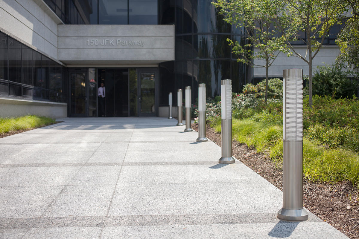 FSRT233 Столбик световой колонны  Forms-surfaces  - Вид №13