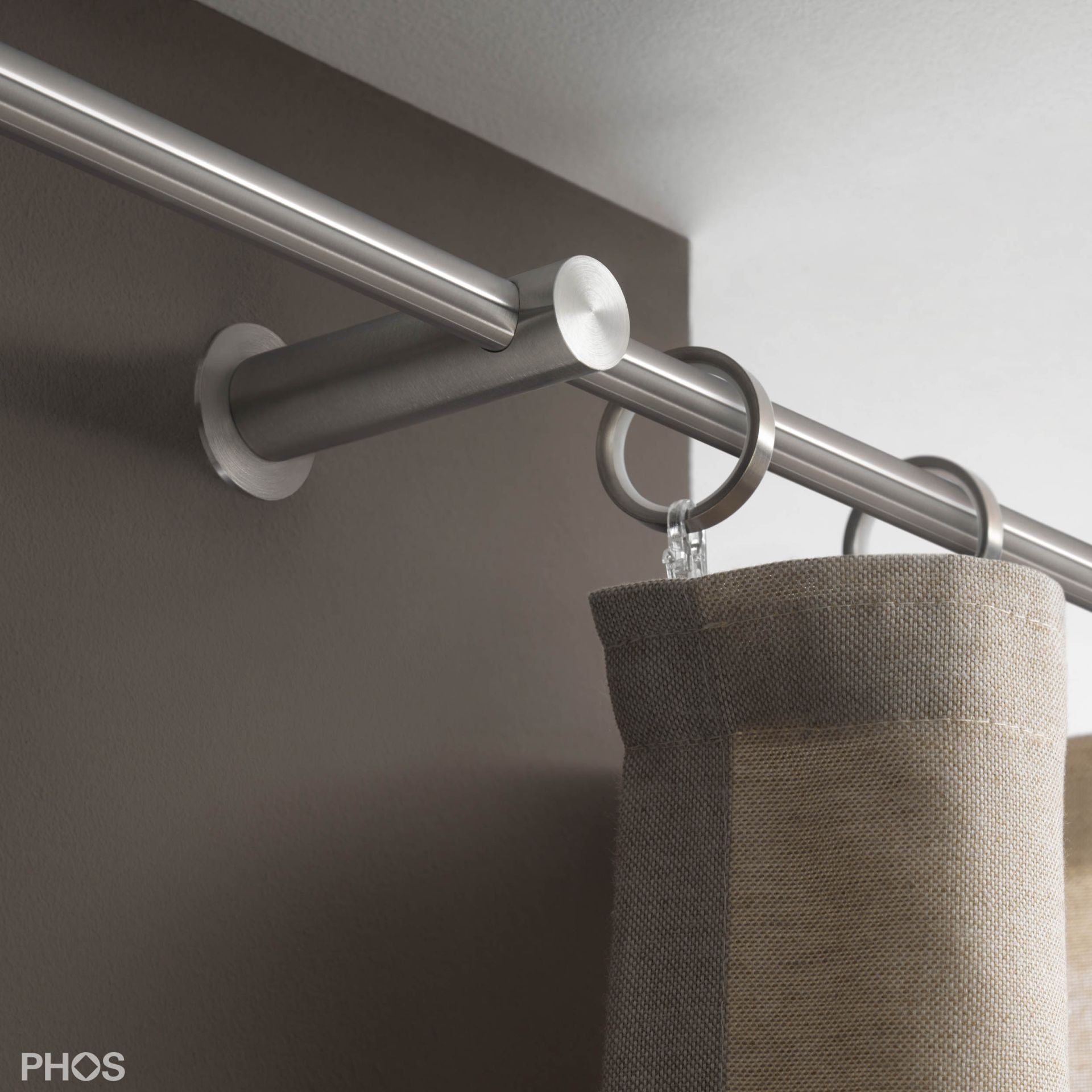 VS20-80E2800 Комплект карнизов: 280 см с 2 концевыми кронштейнами и 1 кронштейном в качестве центральной опоры (небольшое расстояние от стены) PHOS  - Вид №2