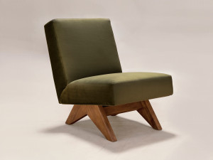 Тканевое кресло без подлокотников