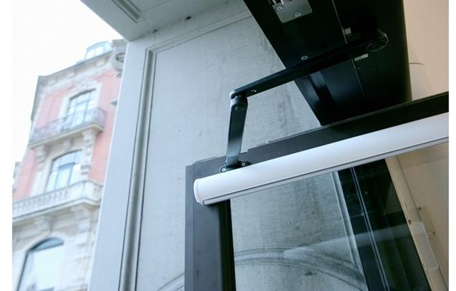 ASSA ABLOY Компактная распашная дверь Porte automatiche a battente sun-id-1466850 - Вид №1