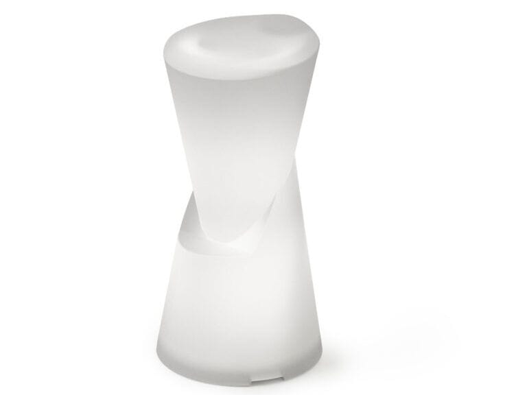 Высокий яркий садовый стул из полиэтилена Lyxo Design точка ARCH-00049143