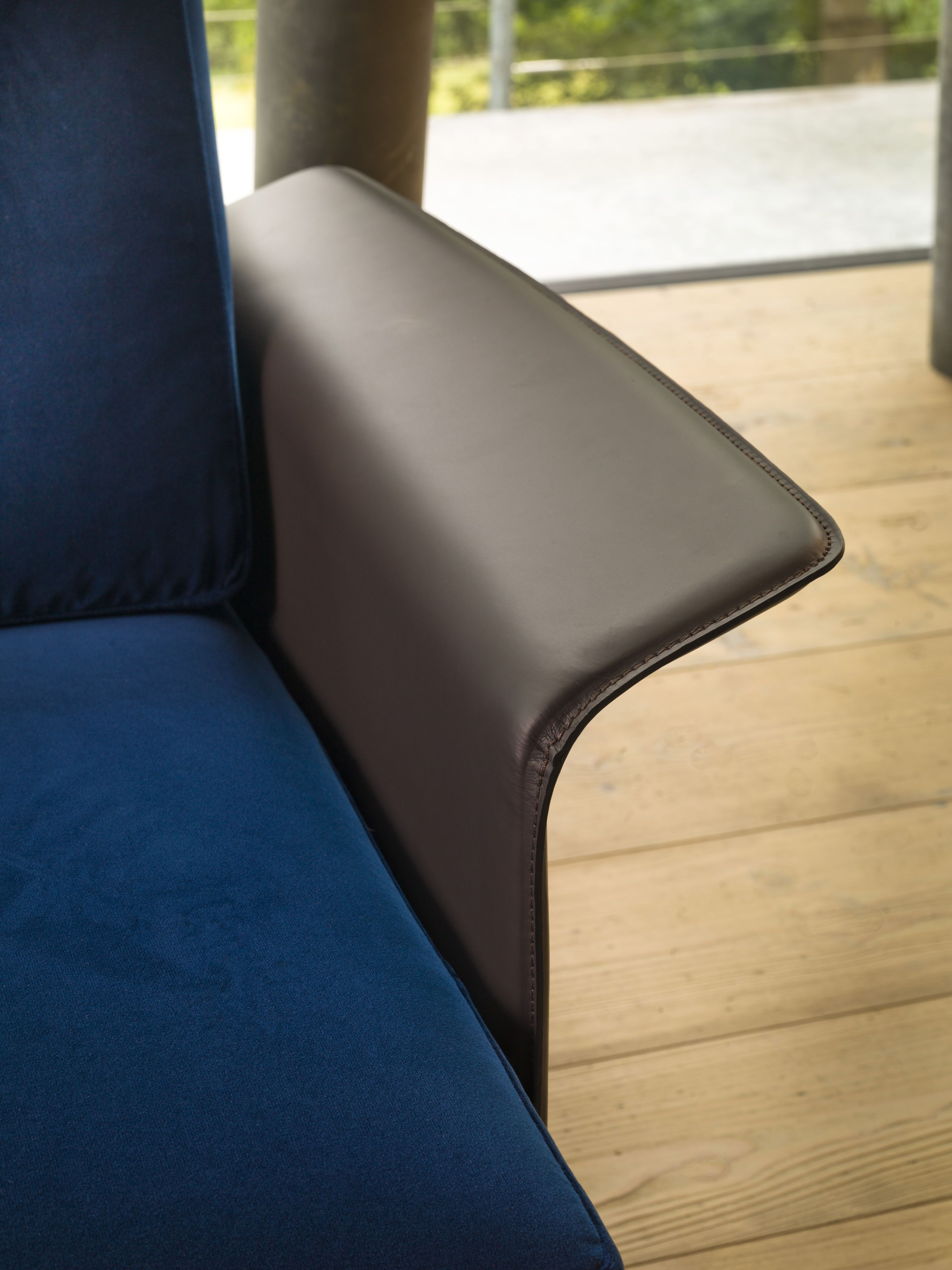 Кожаное кресло с подлокотниками Verzelloni Nilson ARCH-00140322 - Вид №2