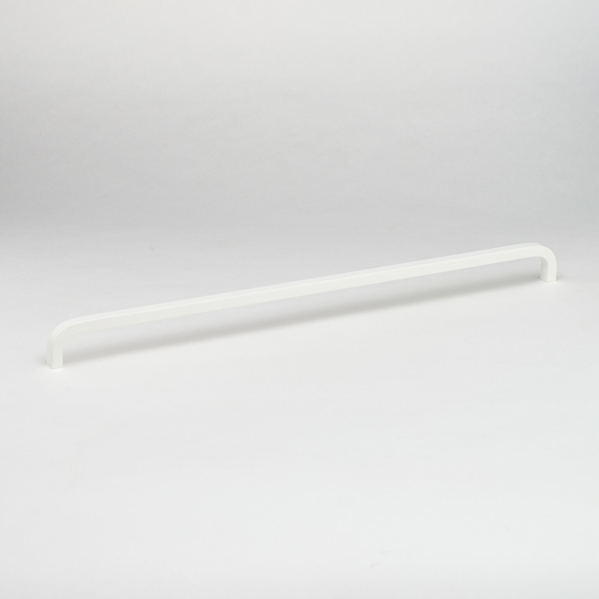 Латунная мебельная ручка Lo & Co Interiors Curve ARCH-00101114 - Вид №20