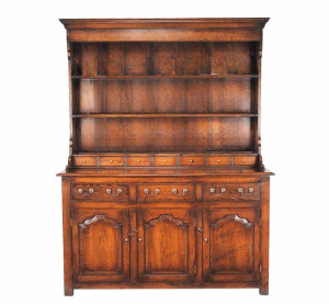 HD326A Уэльский комод и стеллаж ijlbrown