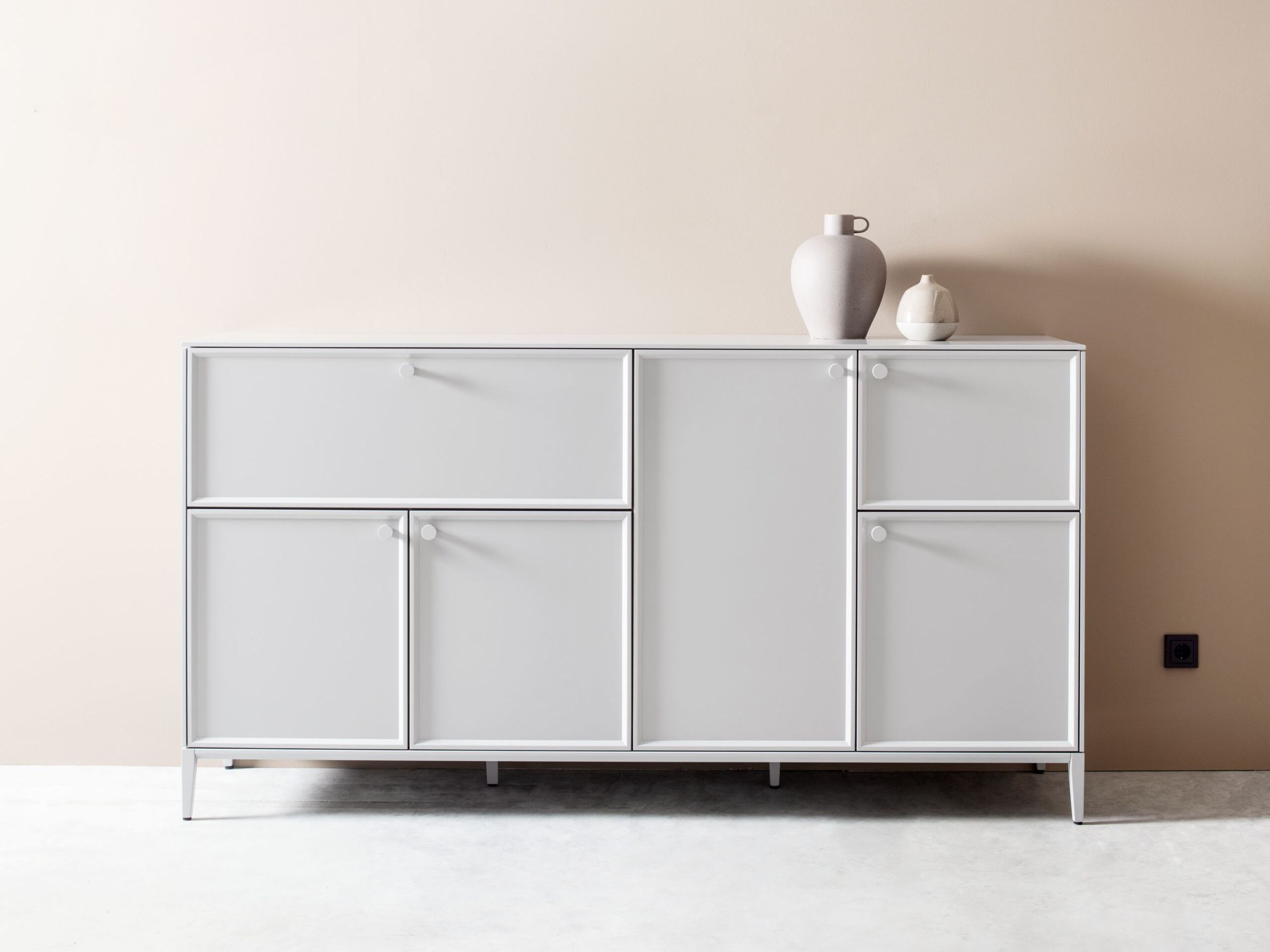 Шкаф с распашными дверцами Sudbrock Möbelhandwerk Artayo ARCH-00085882