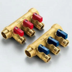 Коллектор НВ 3/4" с кранами под полоскую прокладку, синие ручки TIEMME 3 выхода 1/2"Н 36мм