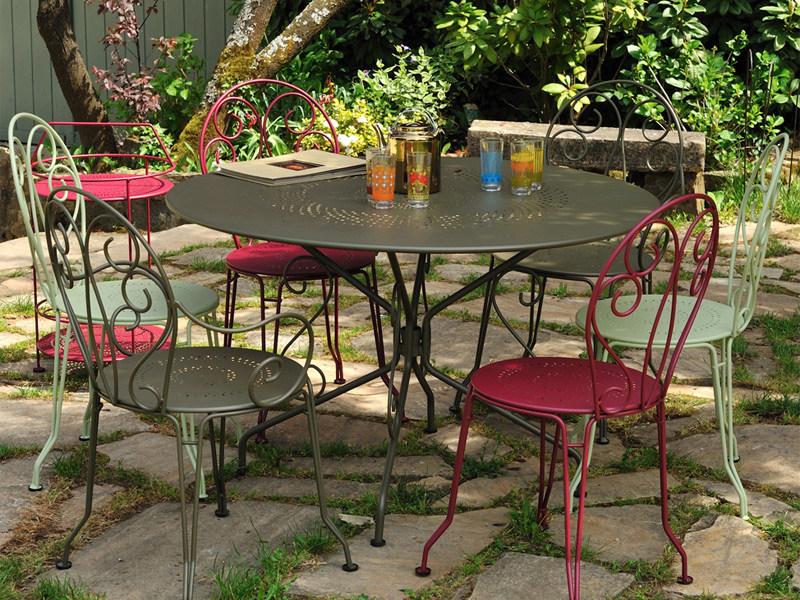 Fermob Садовый круглый стол из стали Montmartre 0630-0631 - Вид №1