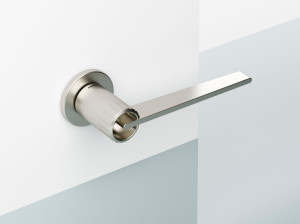 Латунная ручка на розетке