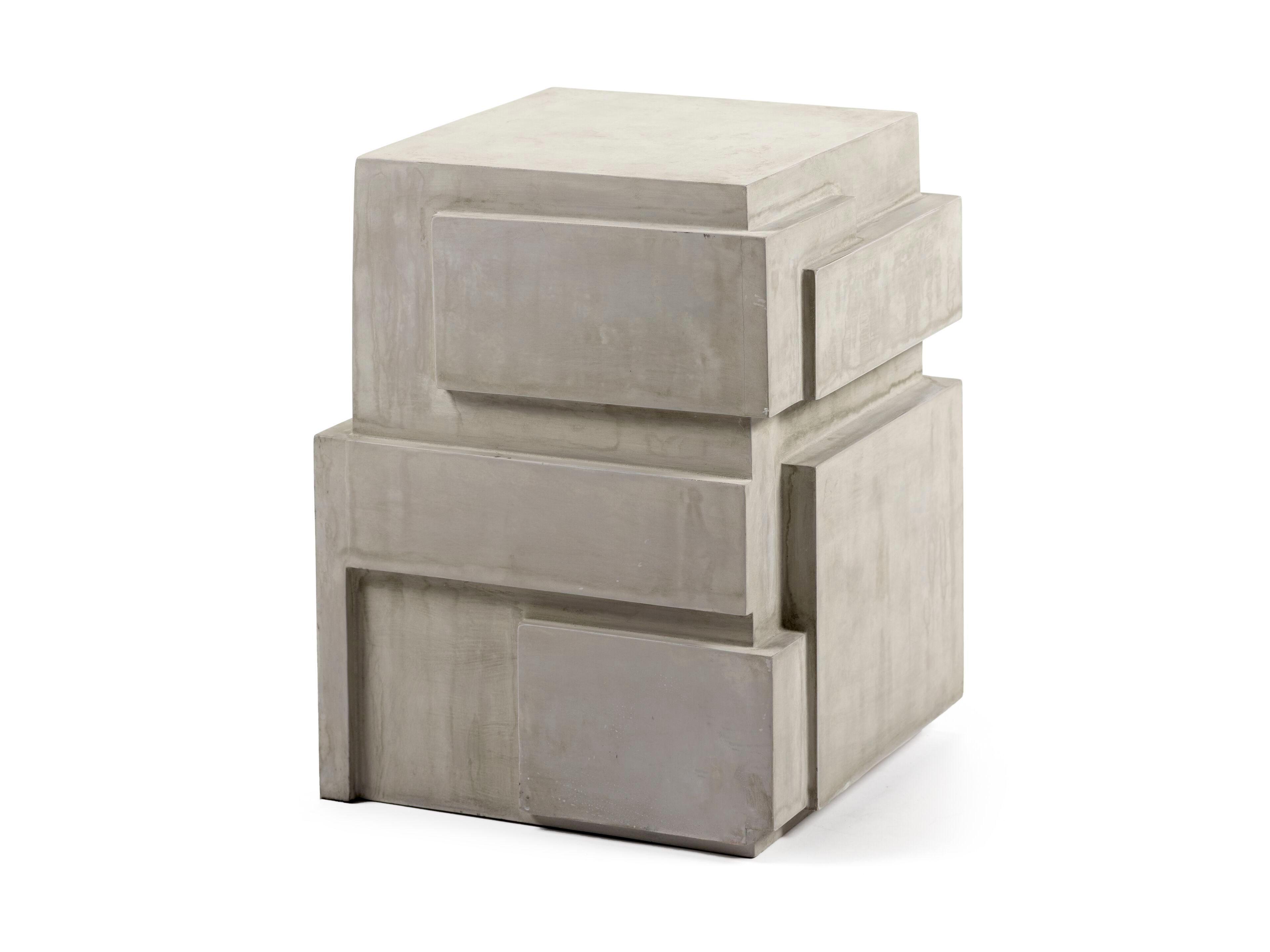 Низкий прямоугольный журнальный столик из полирезина Serax пешка ARCH-00069818 - Вид №1