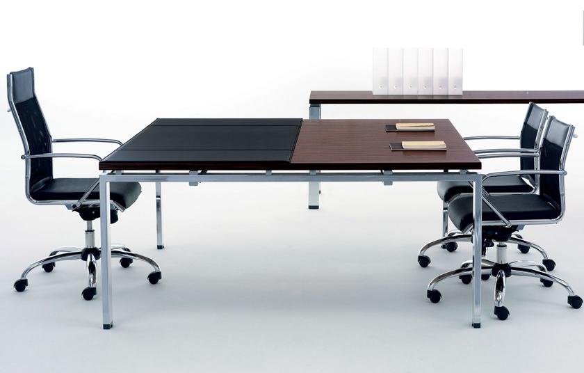 Manerba Квадратный стол для переговоров с кожаной подушкой Click sun-id-1457430 - Вид №1