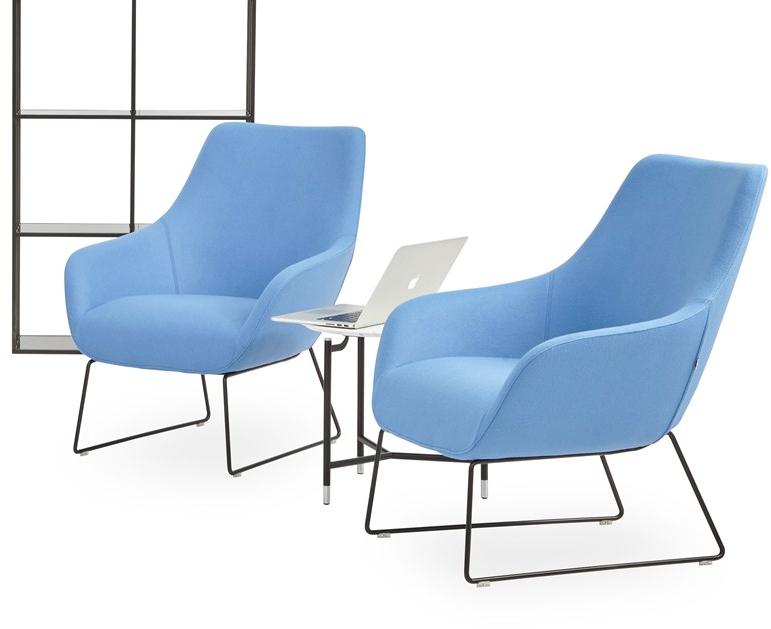 B&T Design Кресло на санках из ткани с подлокотниками Lamy sun-id-1395280 - Вид №3