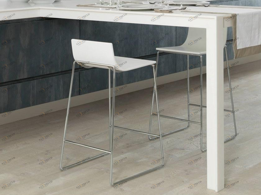 GAMADECOR Высокий табурет на саночной базе из фанерованной древесины с подставкой для ног Curve sun-id-1403264