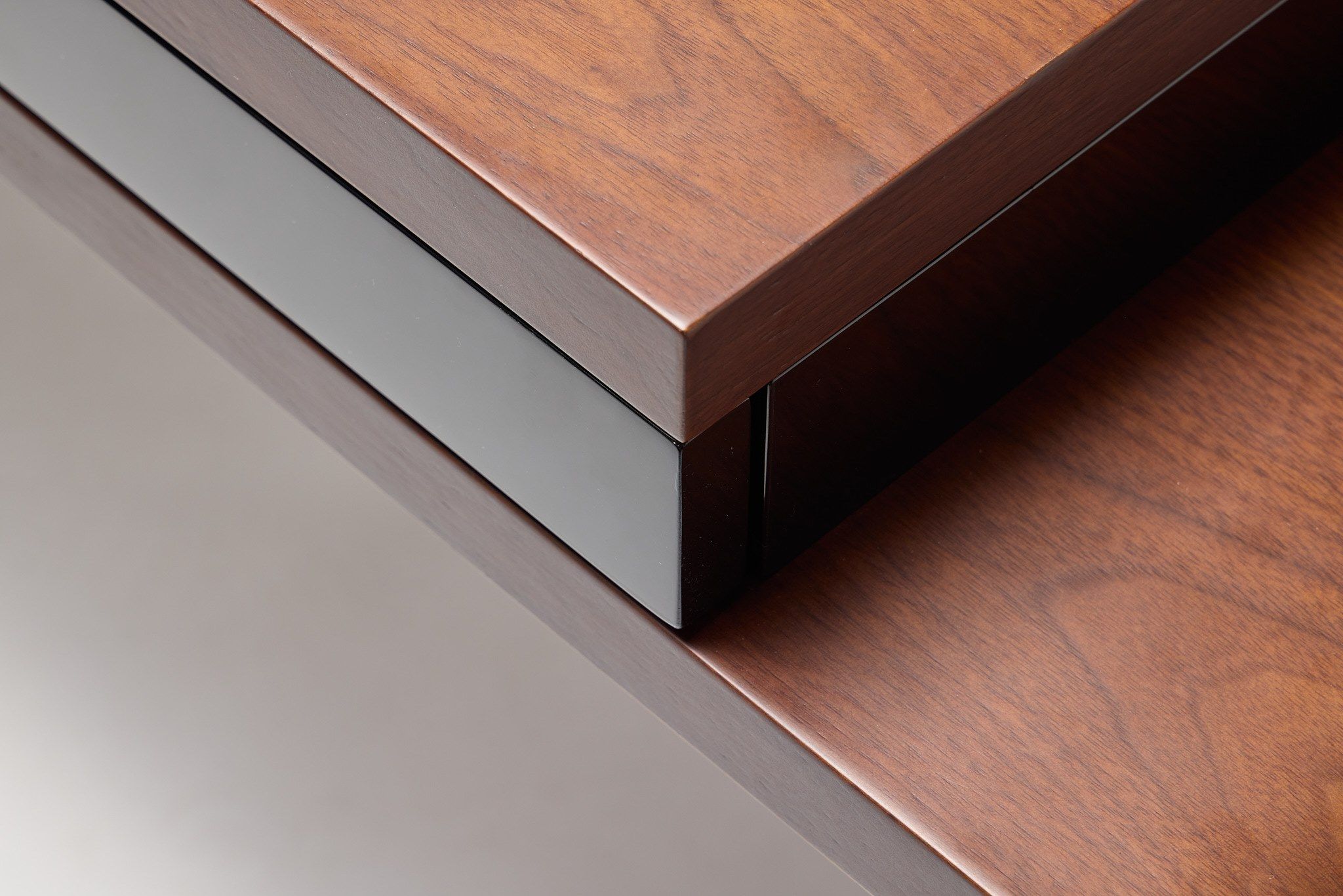 Деревянный стол с ящиками REDA AMALOU DESIGN ARCH-00055783 - Вид №4