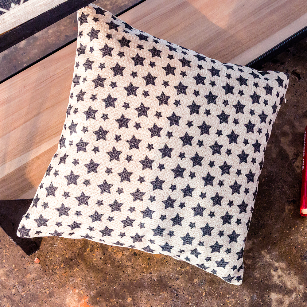 2718903 Интерьерная подушка «Европейские мемуары», версия 3 Object Desire  - Вид №3