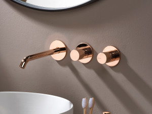 Настенный смеситель для раковины