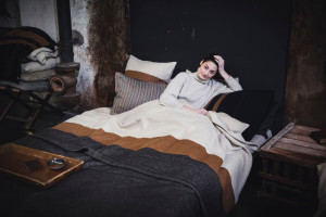 Одеяло из льна и шерсти