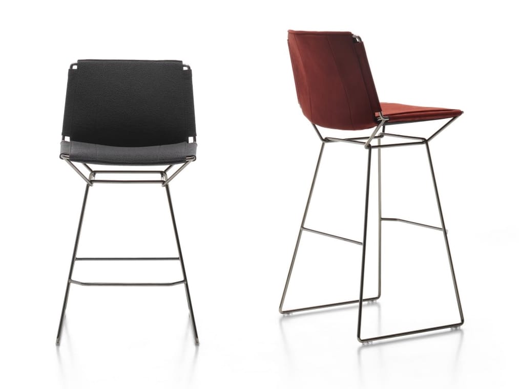 Тканевый съемный табурет с подставкой для ног MDF Italia NEIL TEXTILE ARCH-00044156