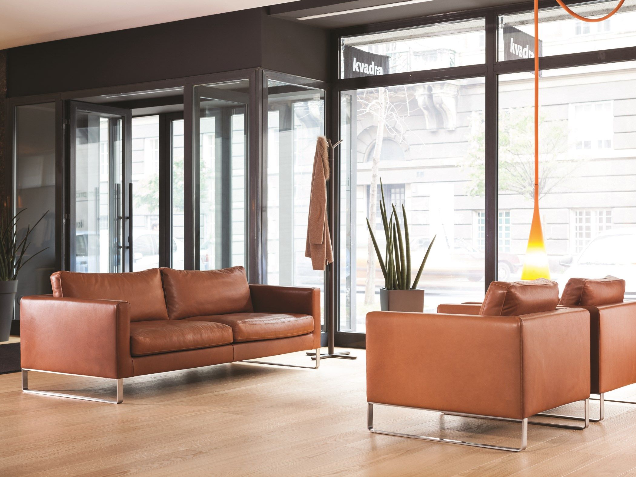 Кожаное кресло с подлокотниками prostoria ARCH-00013153