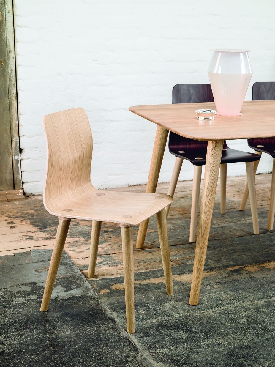 Прямоугольный обеденный стол TON MALMÖ ARCH-00041429 - Вид №1