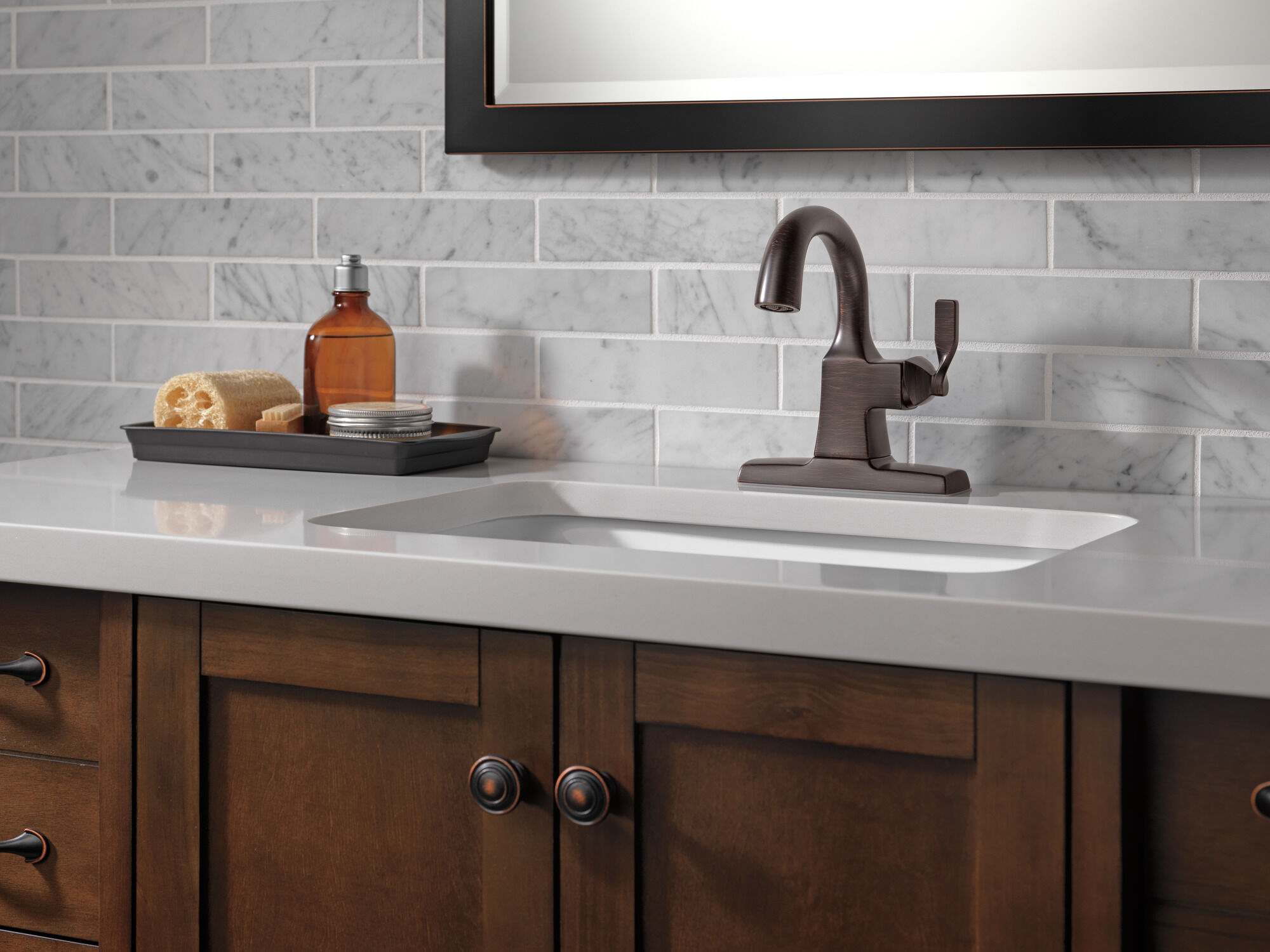 15766LF-RB Смеситель для ванной с одной ручкой Delta Faucet Delta Венецианская бронза - Вид №3