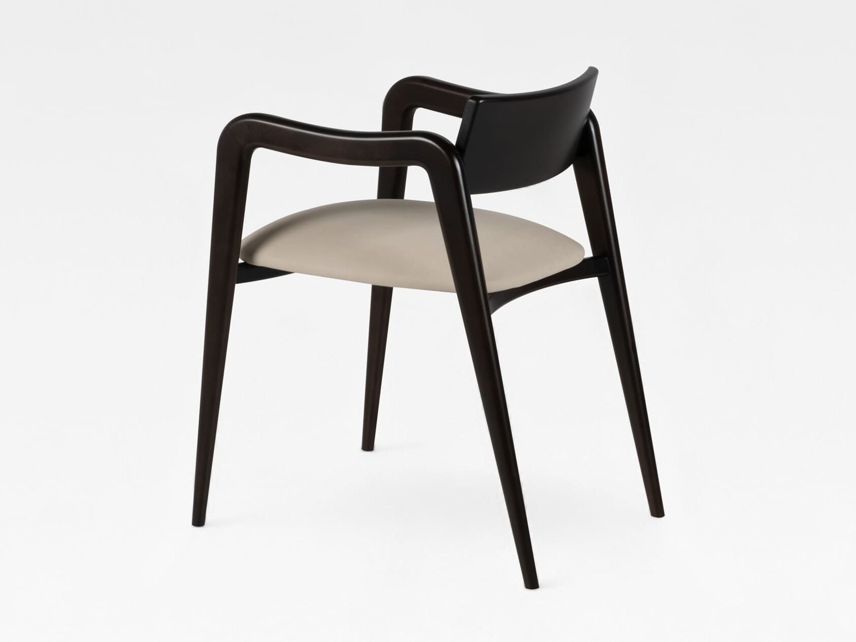 Стул из массива дерева с подлокотниками Greenapple ANJOS ARCH-00032961 - Вид №1