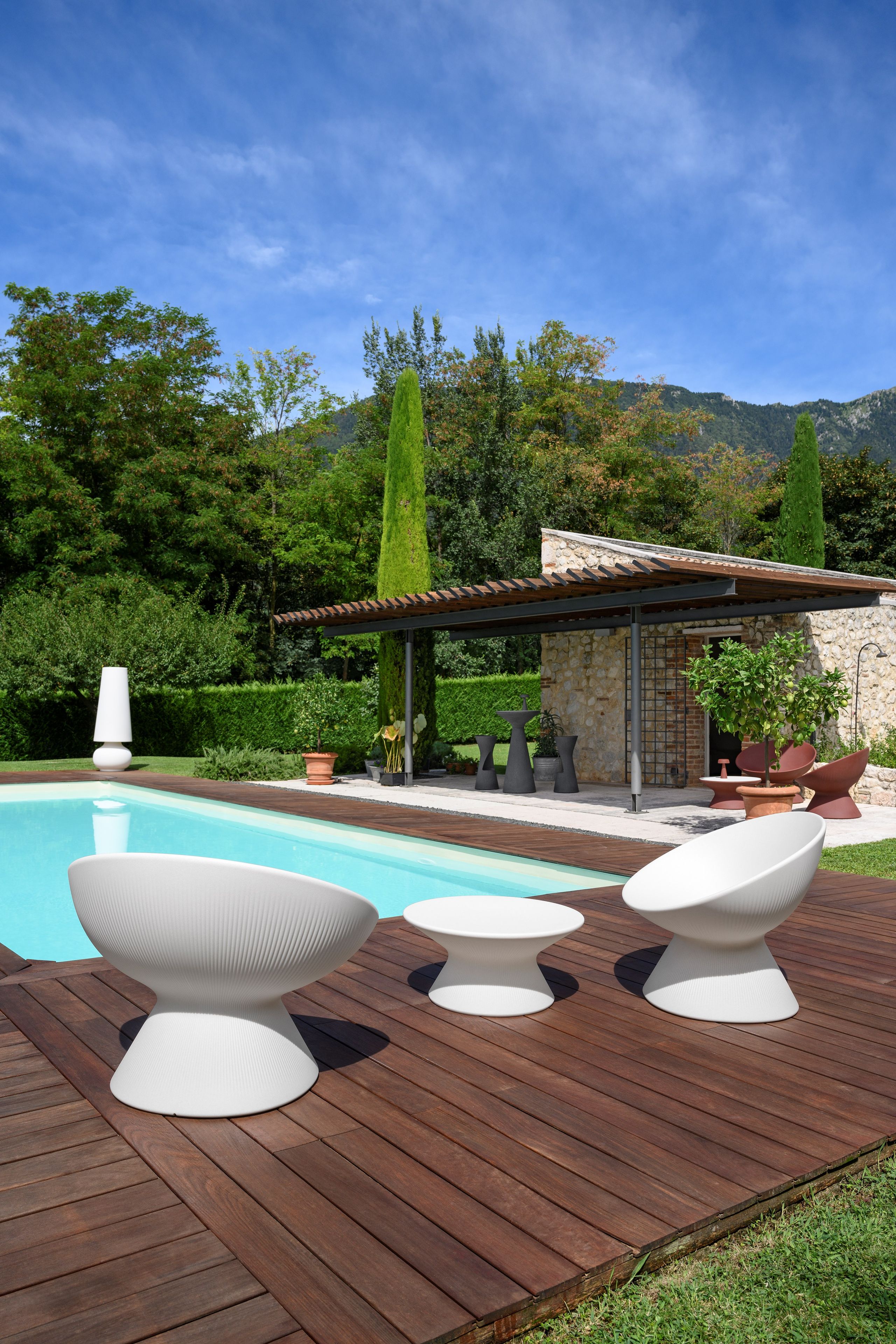 Круглый стол из полиэтилена PLUST Fade ARCH-00022756 - Вид №23