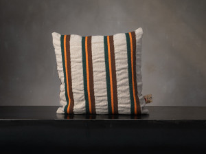 Квадратная льняная подушка