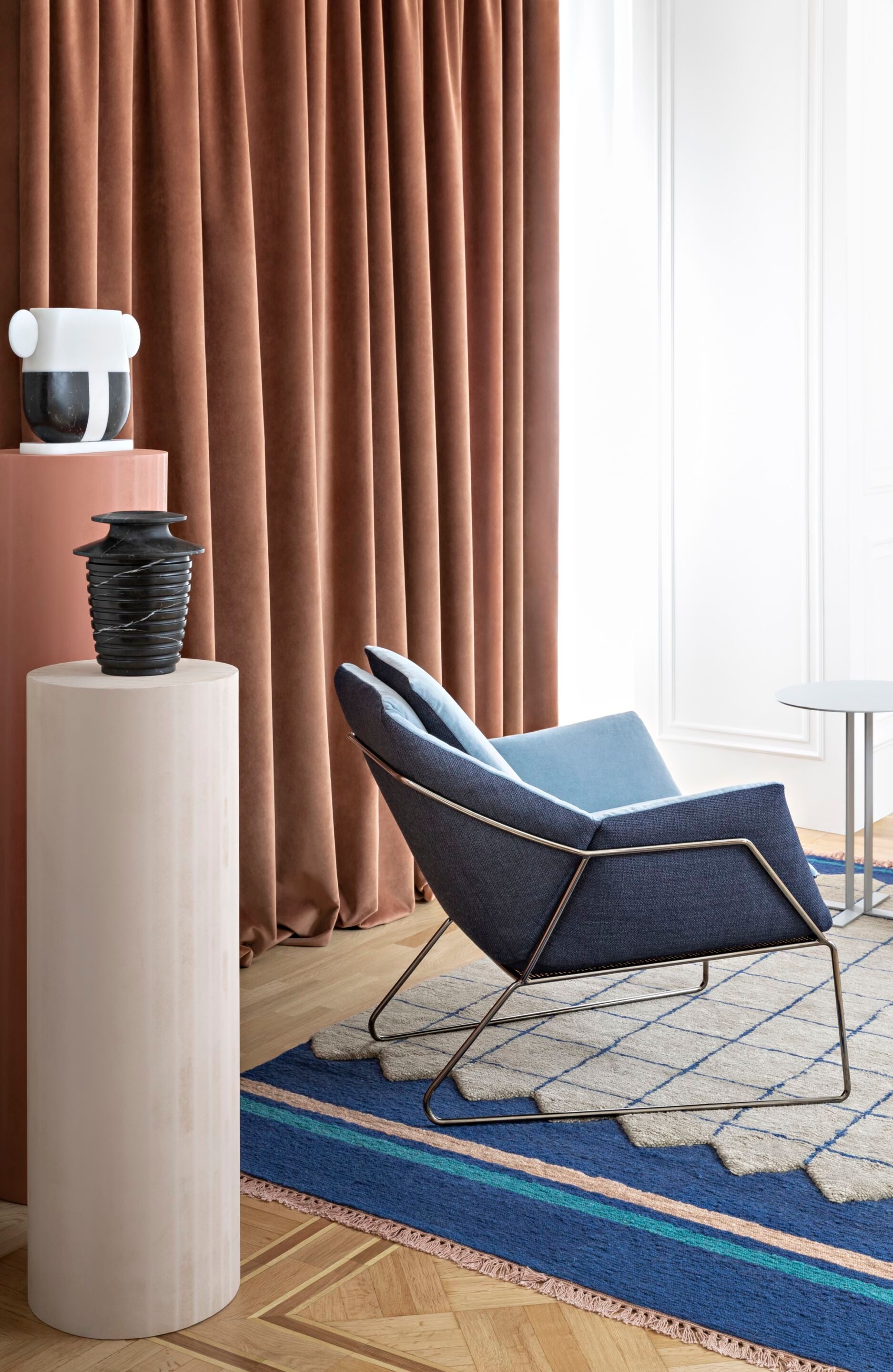 Тканевое кресло с подлокотниками Saba Italia Нью-Йорк ARCH-00070823 - Вид №3