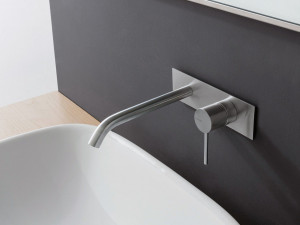 Смеситель для раковины из нержавеющей стали с пластиной