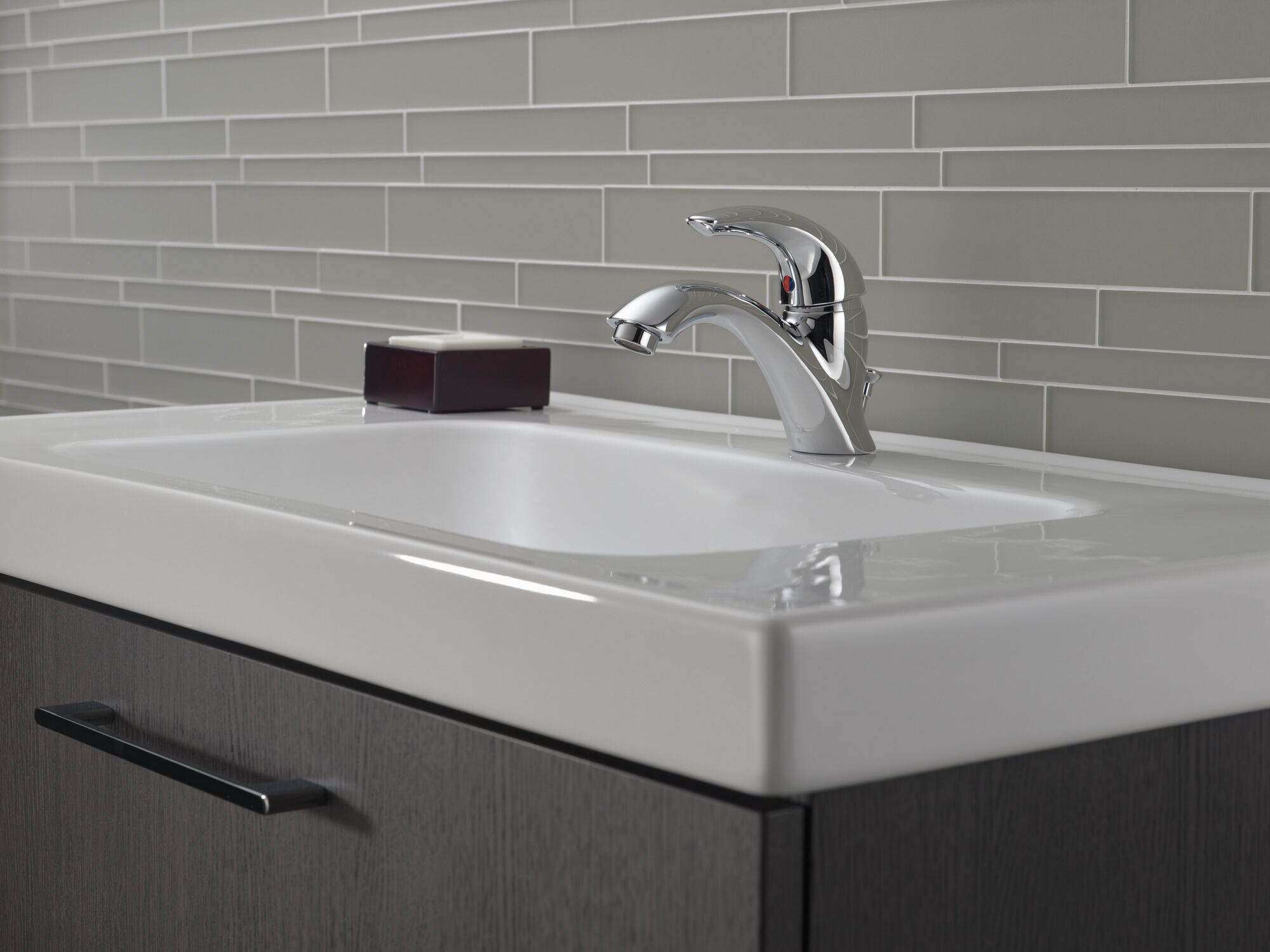 583LF-WF Смеситель для ванной с одной ручкой Delta Faucet Classic Хром - Вид №5