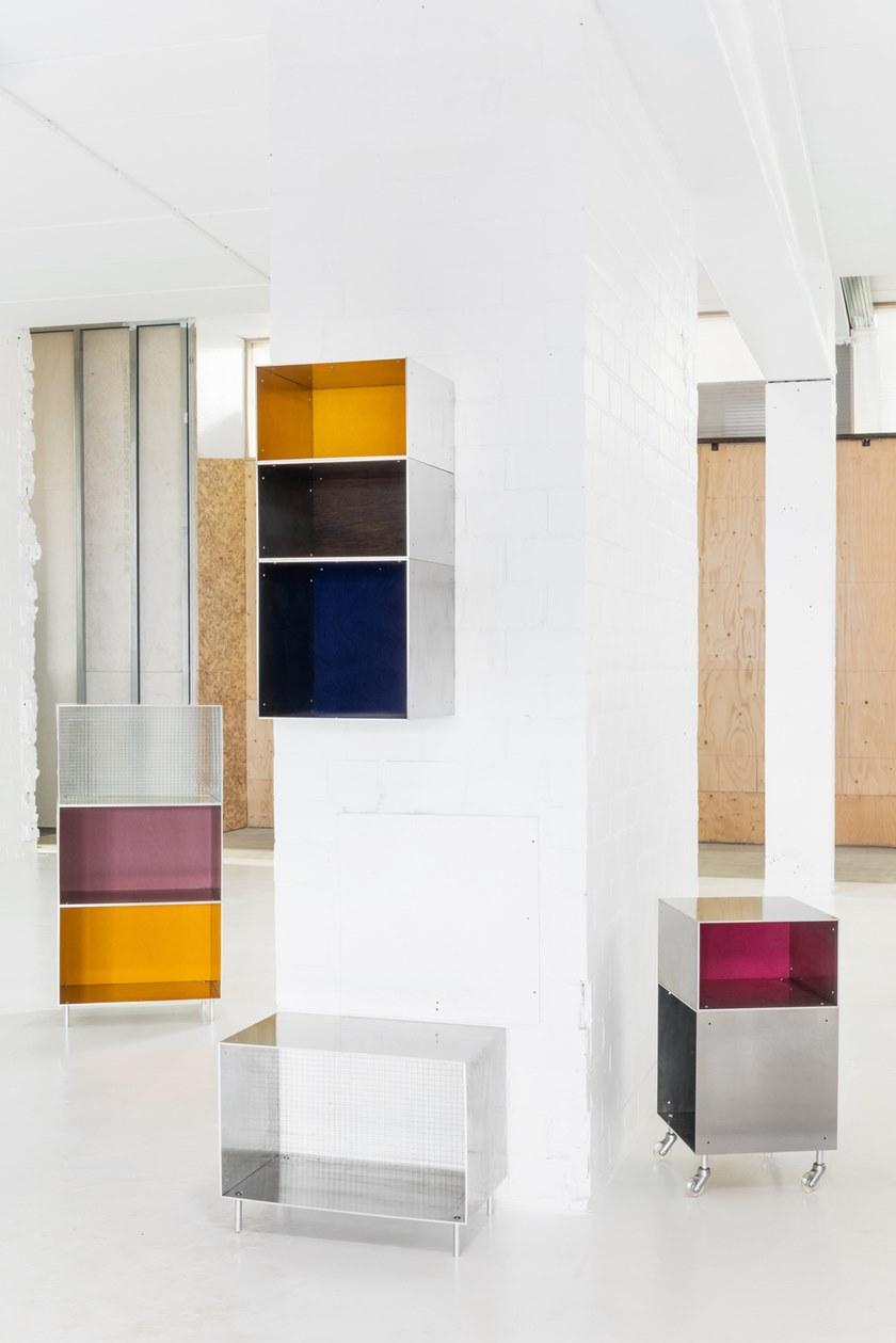 Atelier Belge Модульный открытый книжный шкаф из алюминия Totem sun-id-1478581 - Вид №11