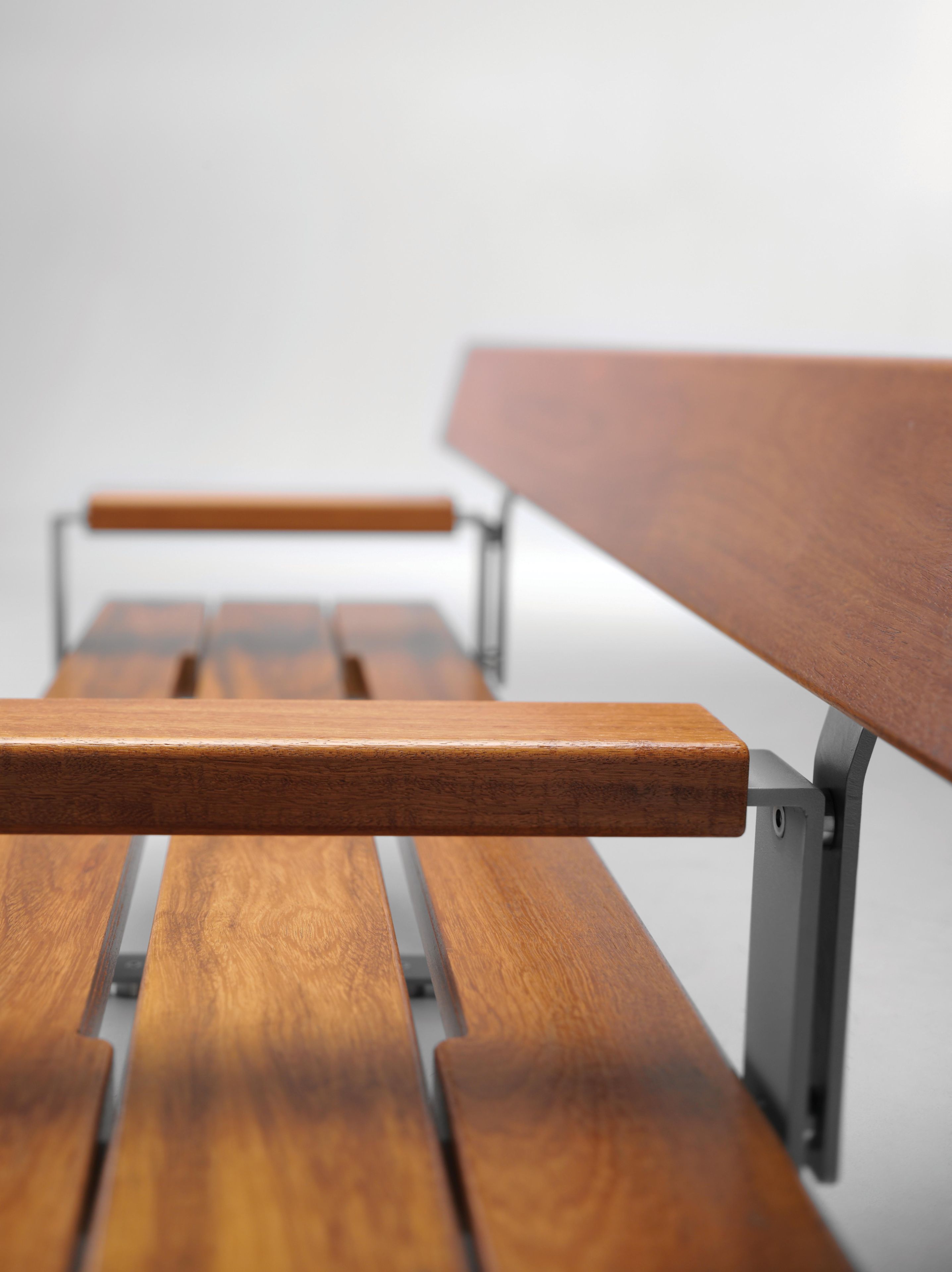 Деревянная скамья со спинкой с подлокотниками Metalco Bull ARCH-00132436 - Вид №1