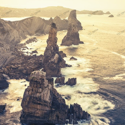 SH024-VD2-Pillar-Parade Фотообои Komar Stefan Hefele 2.5х2 м SH024VD2PILLARPARADE