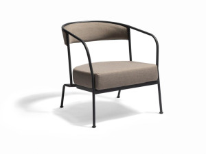 Тканевое садовое кресло с металлическим каркасом