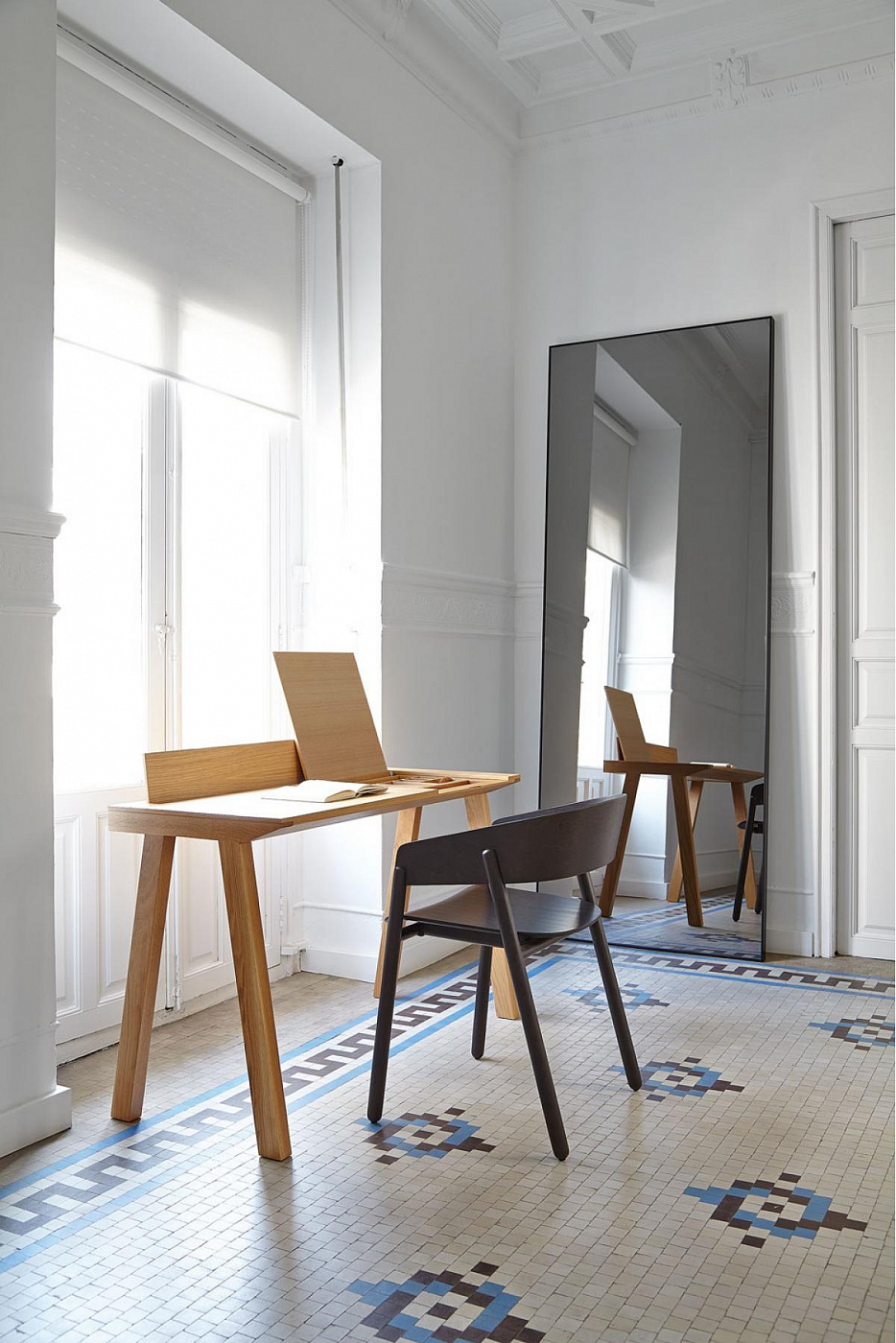 005455 Письменный стол Punt Mobles Ernest Santreyd  - Вид №2