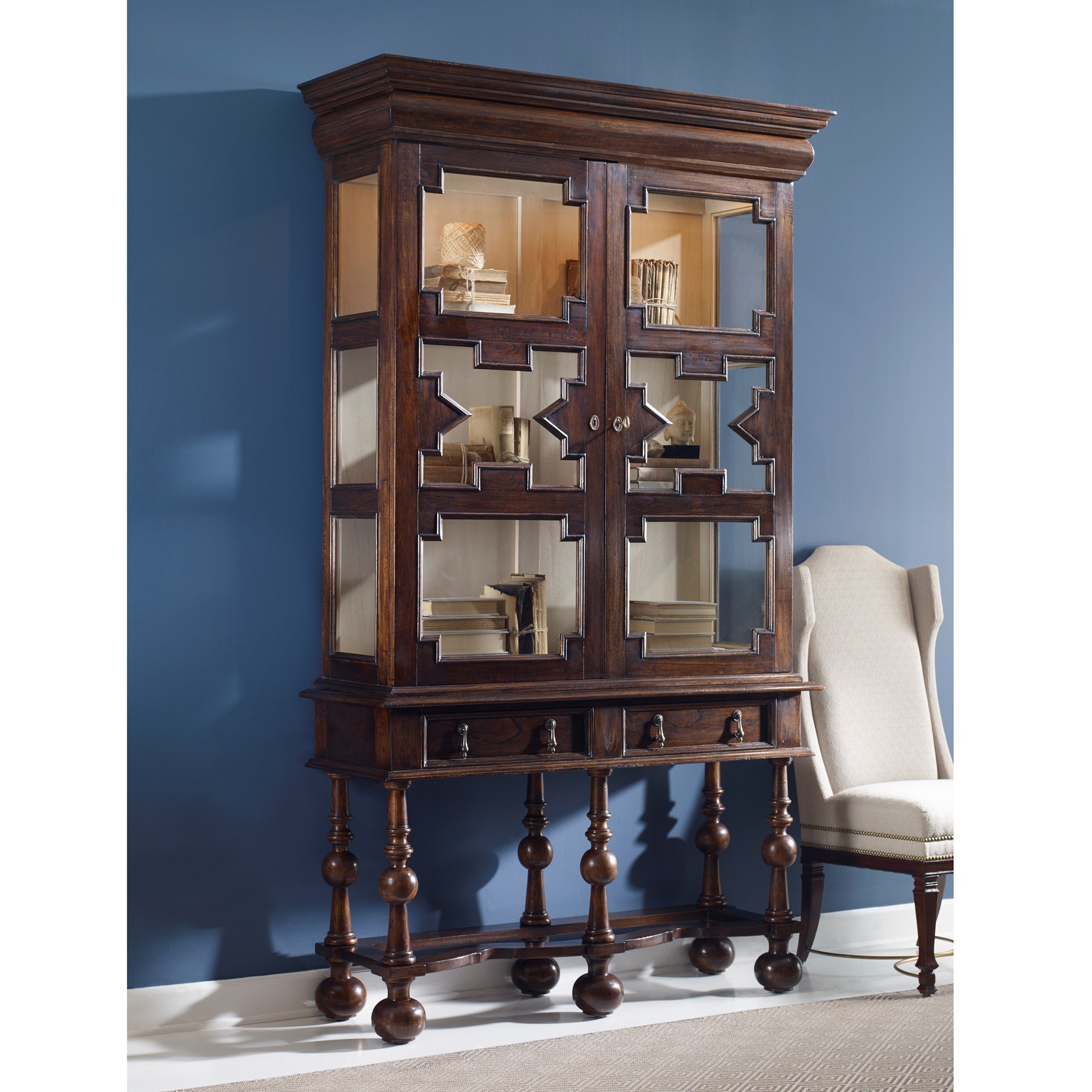 Шкафы 17560-890-090 William & Mary Tall Cabinet Ambella  - Вид №3