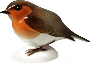 102459 Императорский фарфоровый завод Скульптура "Малиновка" б.р. Фарфор твердый