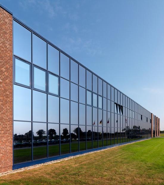 PILKINGTON ITALIA Панельное остекление непрозрачных участков зданий sun-id-1489016 - Вид №1