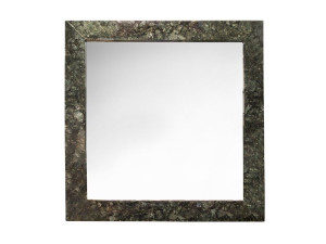Зеркало в рамке