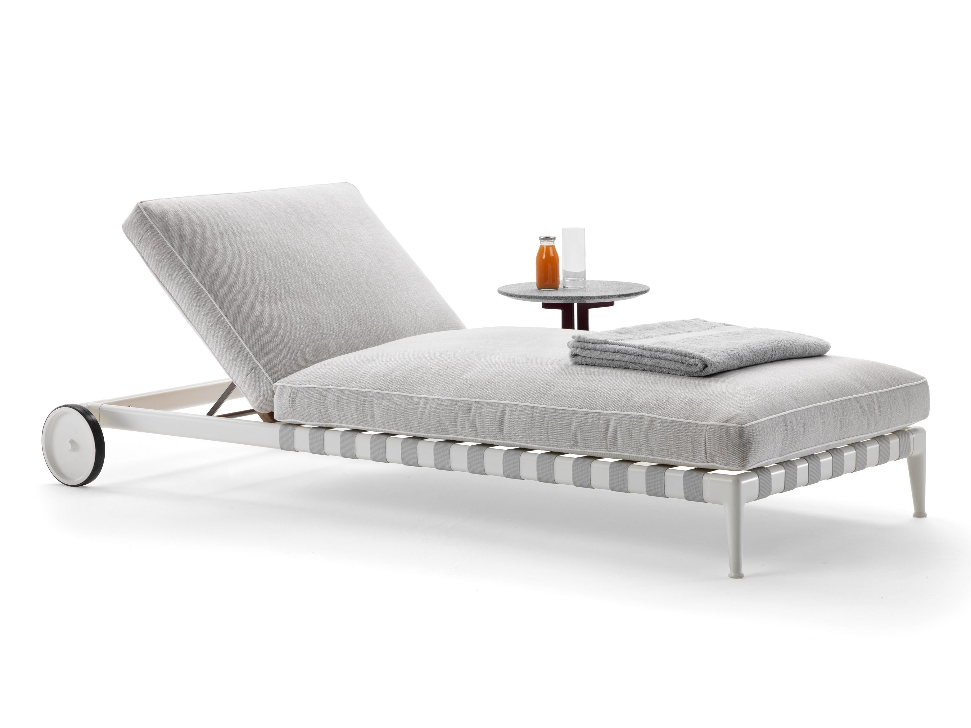 Открытый тканевый шезлонг с колесами Flexform Атлас ARCH-00130352