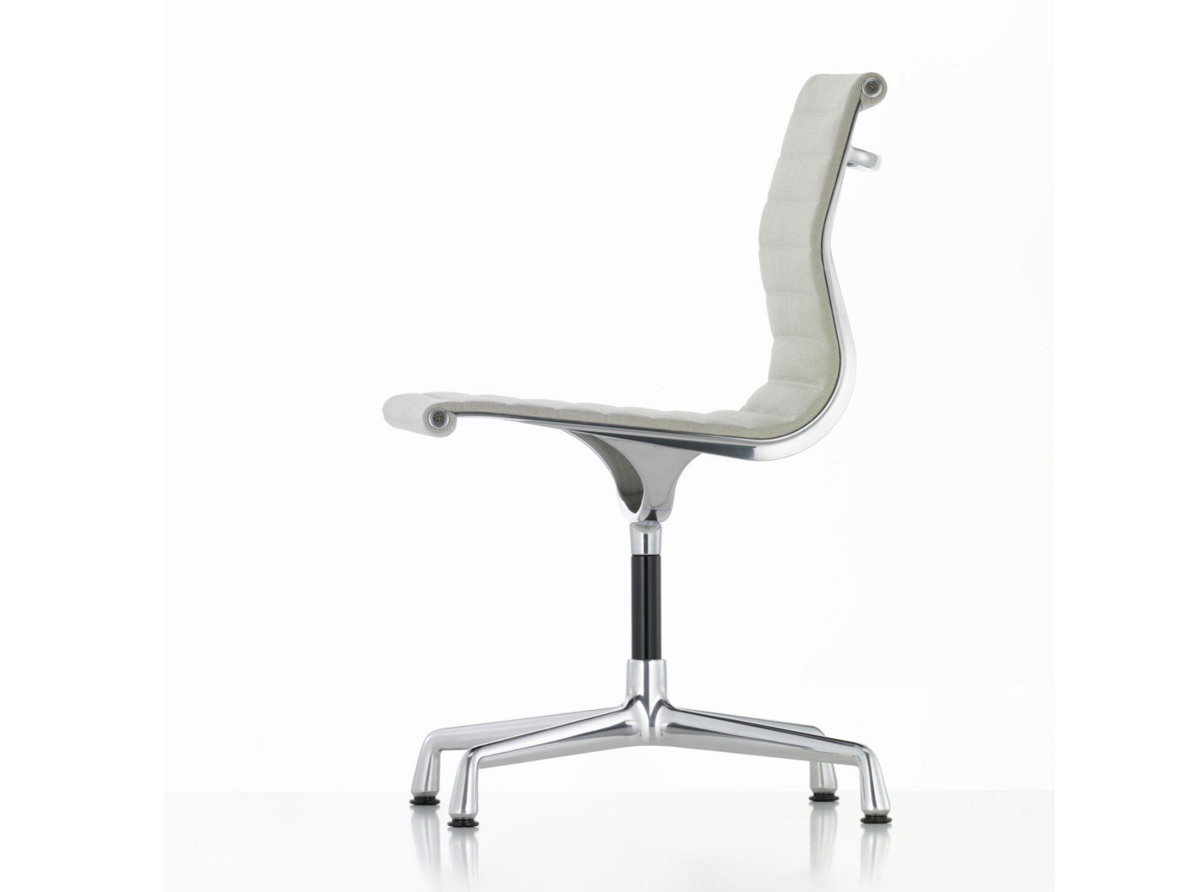Стул из ткани VITRA Eames Aluminium Group ARCH-00115727
