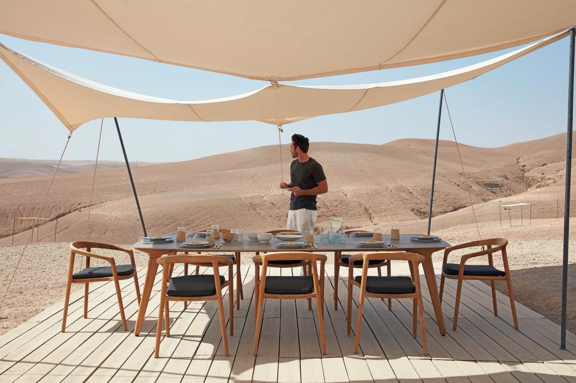 MNST973 Обеденный стол teak nero ⌀148см Manutti Torsa - Вид №28