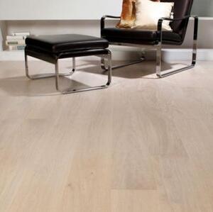 Паркетная доска Baltic Wood Elite Классик Дуб Натур с брашью (Текстурированная) 2200х182 мм.