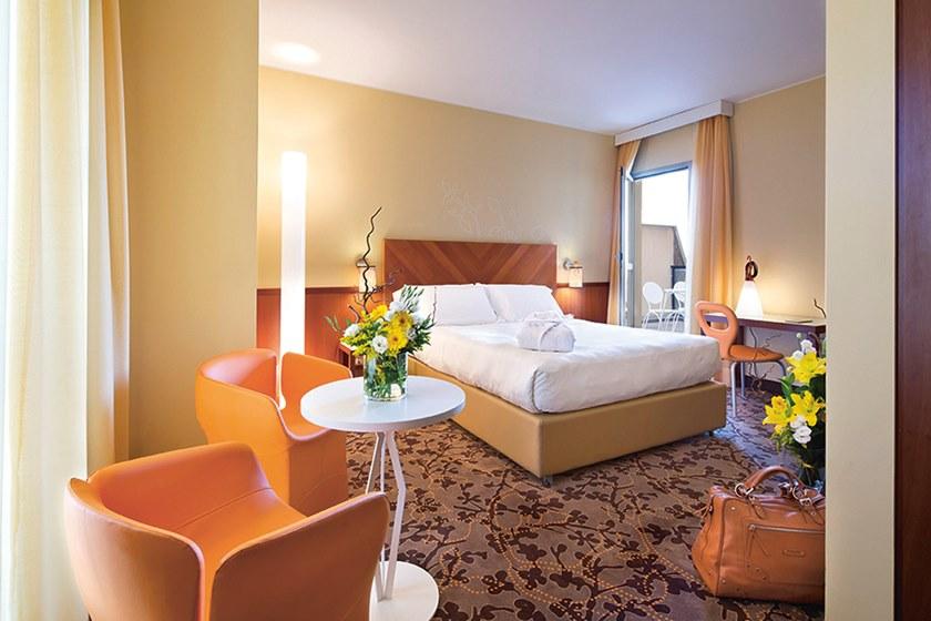 Moroso Кресло со съемным чехлом с подлокотниками Bloomy sun-id-1470905 - Вид №9