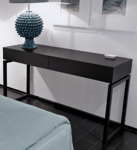 Письменный стол  SOFTHOUSE BYRON 02