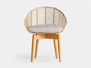 Стул из ротанга и красного дерева