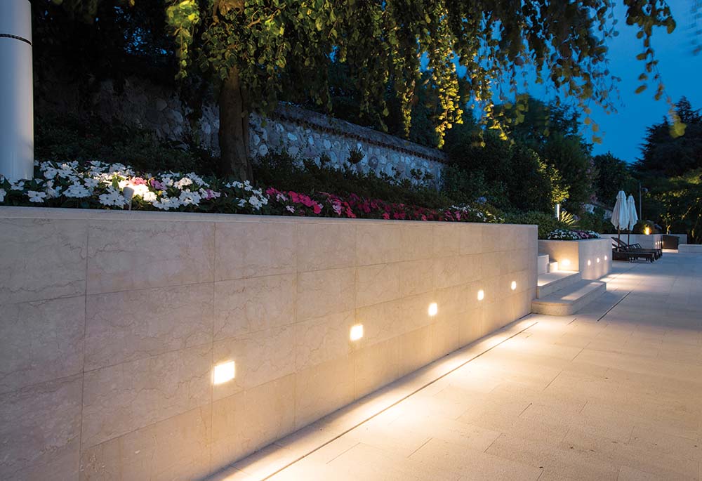 5003199 Светильник встраиваемая в стену / Наружнее освещение Platek SPY MEDIUM  SPY MEDIUM - LED 2700K Asymmetrical  - Вид №3