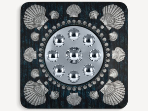 Зеркало в рамке