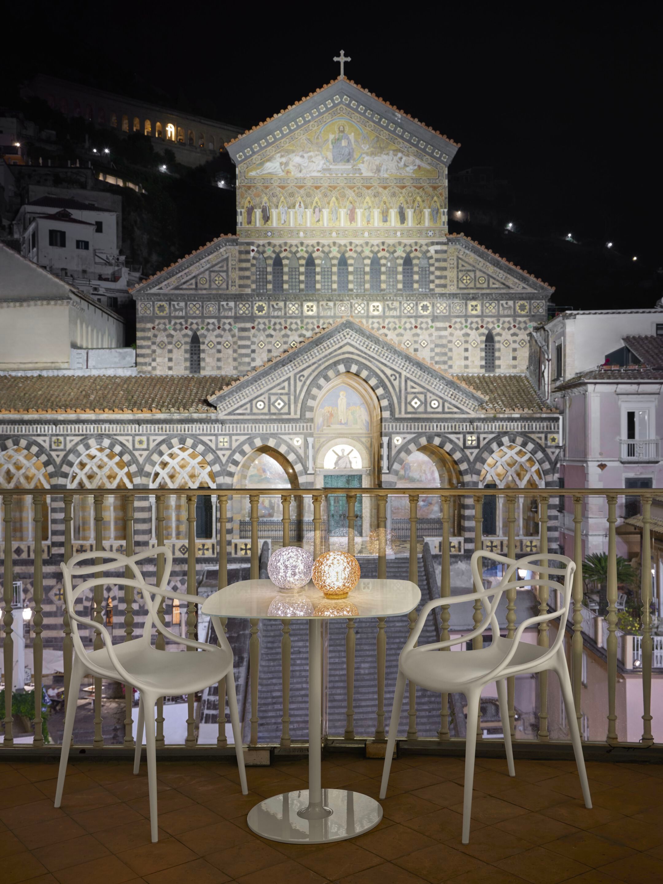 Светодиодная настольная лампа с батарейным питанием PMMA Kartell Planet ARCH-00005509 - Вид №8