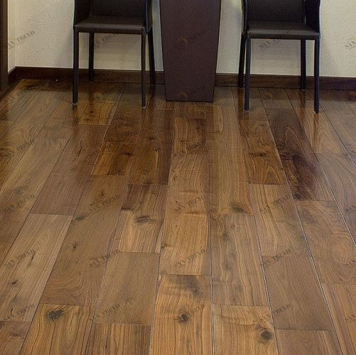 Массивная доска Magestik floor Под лаком (экзотика) (300-1820)x180x22мм Орех американский Натур (Гладкая) 300-1820х180 мм MGK Magestic floor 2600300144